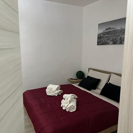 Centro-Archimede Rooms Castelvetrano Exterior foto